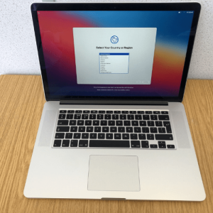 Apple MacBook Pro 15 i7 2.2 GHz 16 GB 256GB SSD (MID 2013) (1)